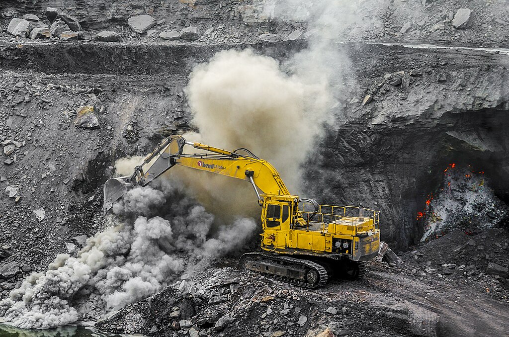 Coal mine in Dhanbad, Jharkhand – representing India’s coal sector linked to the Coal Allocation Scam (Coalgate).