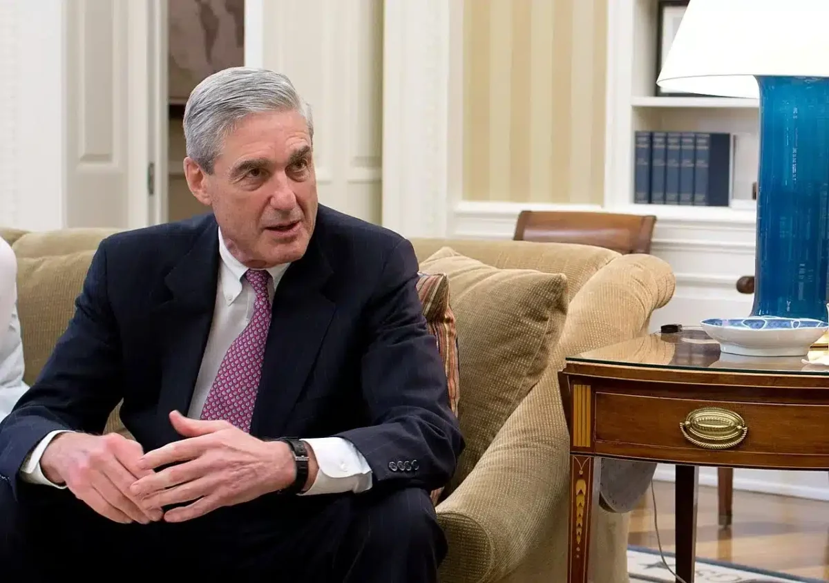 Robert Mueller death news former FBI Director official portrait White House Washington DC